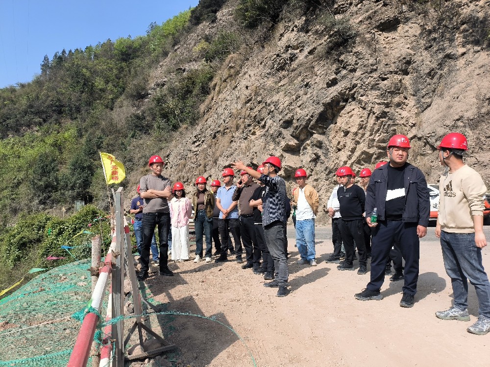 以學(xué)促進(jìn)，向新而行｜路橋集團(tuán)組織開展項(xiàng)目亮點(diǎn)技術(shù)交流研討活動