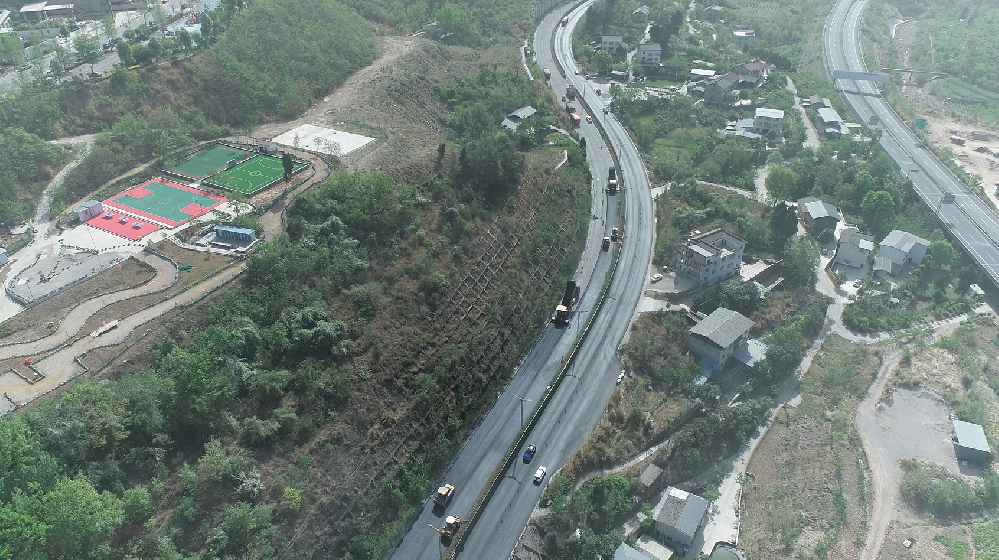 長道如弦，撥啟新章——G108線利州區(qū)瓷窯鋪至天立學(xué)校路口段大修工程項(xiàng)目建設(shè)側(cè)記